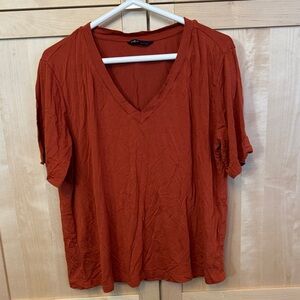 SHEIN Rust Short Sleeve V-Neck Tee